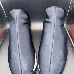 Size 35 5 Wmn- IRi NYC WES Women's US Heel Neoprene Sneakers  Blk/Red, No Box